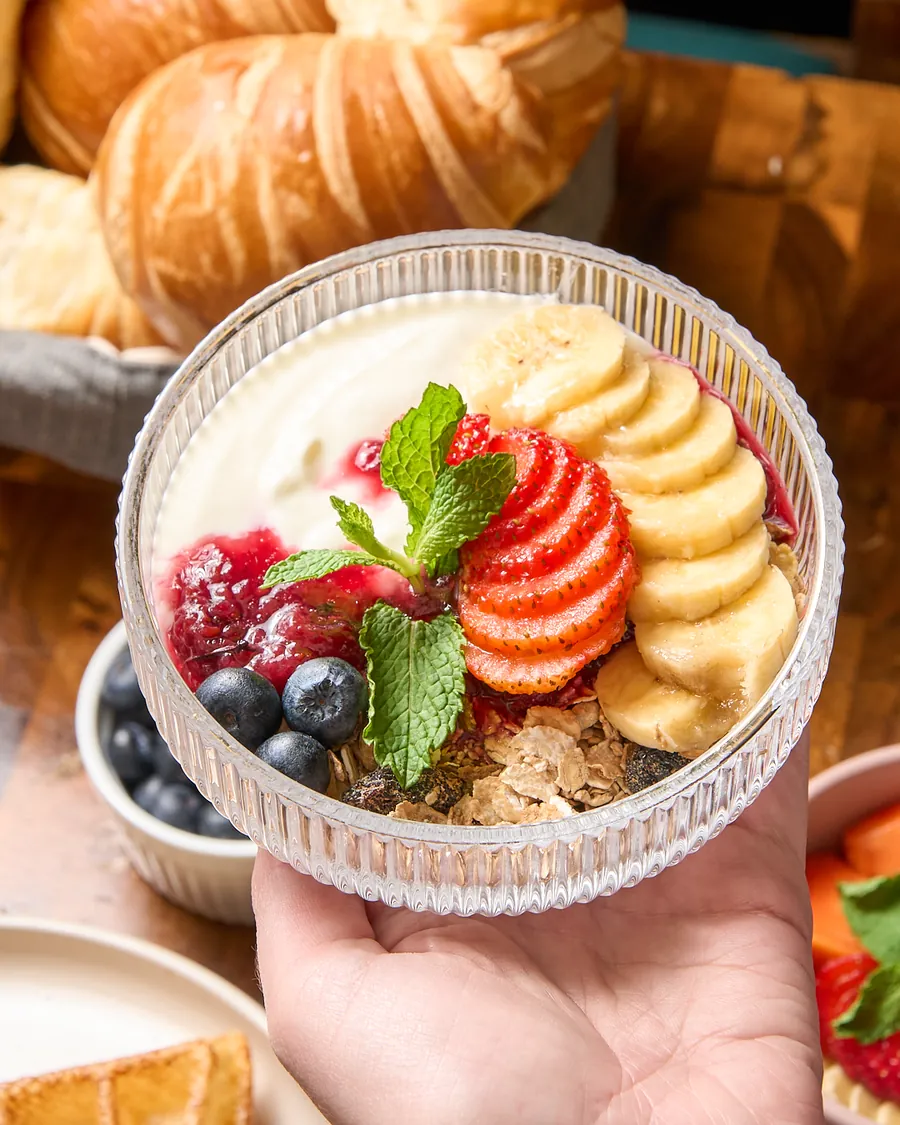 Bowl de granola y frutas